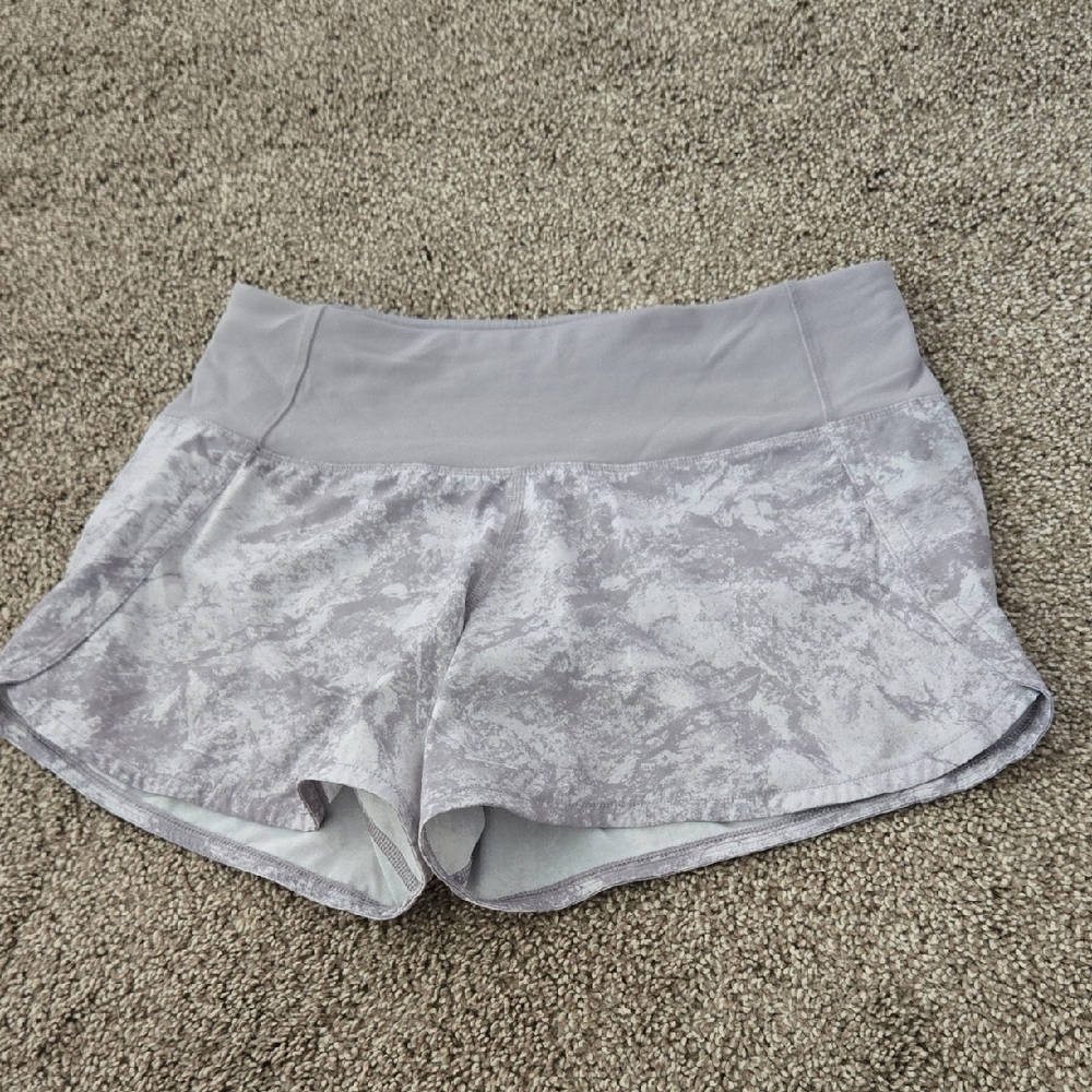 Lululemon Gray/white Shorts Size 2 - Picture 2 of 5